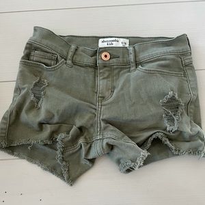 Abercrombie kids midi short green 9/10